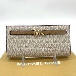 Michael Kors Reed Large Snap Bifold Wallet